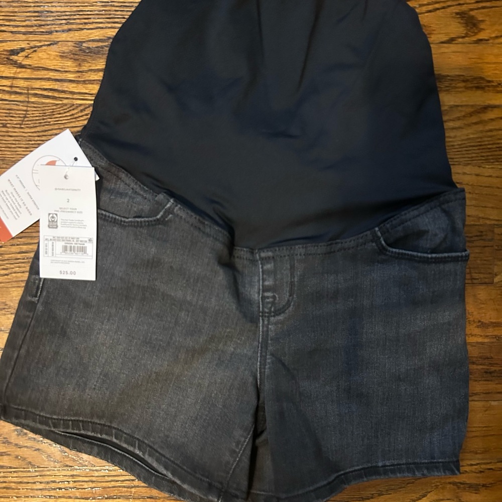 Isabel Maternity Shorts Sz2